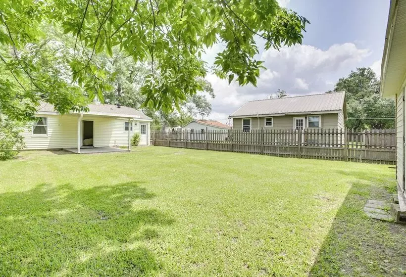 Centrally Located Gonzales Home W/ Yard!