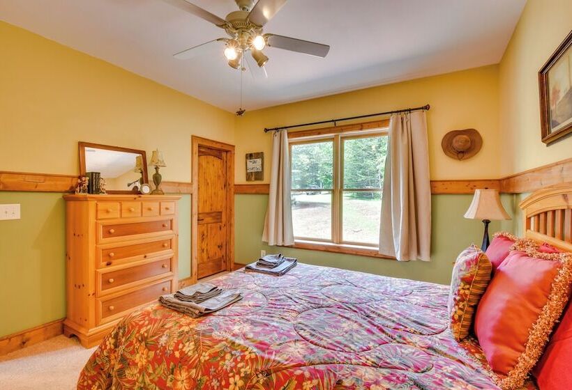 Dog Friendly Lavonia Home W/ Dock & Lake Access