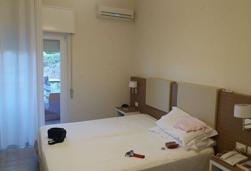 בית מלון כפרי Amareclub Casarossa