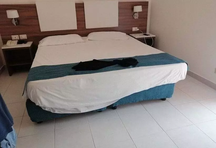 Hotelli Amareclub Casarossa