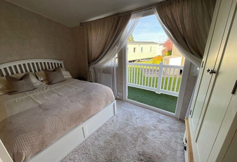 호텔 Luxury 2 Bed Caravan In Mersea Island Colchester