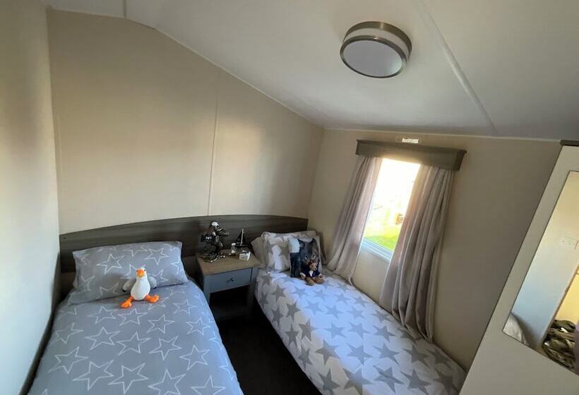 호텔 Luxury 2 Bed Caravan In Mersea Island Colchester