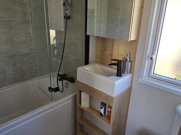 فندق Stunning Brand New 2024 Sunset Lodge, Whitstable