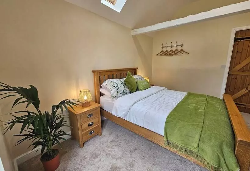 Lovely 1 Bed Cottage In Mendlesham Green
