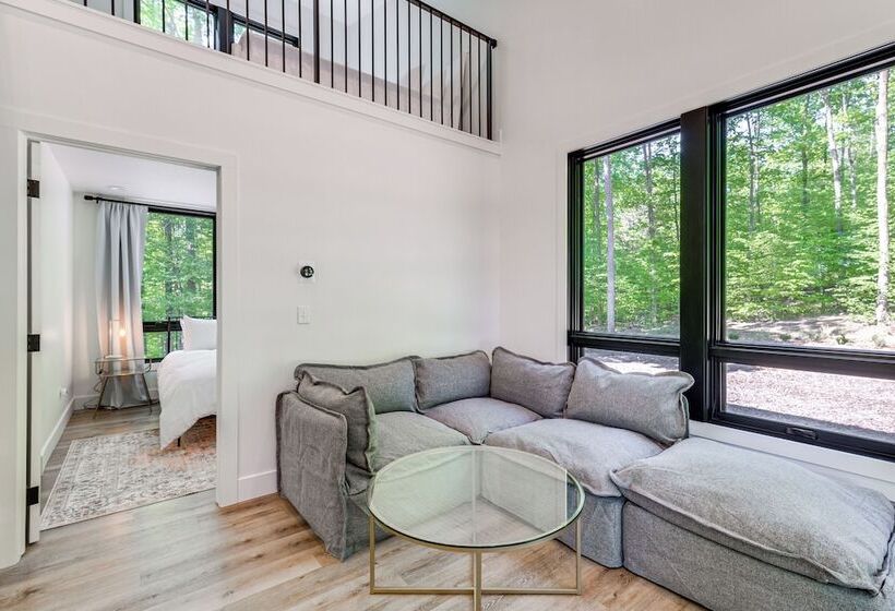 Modern Bellaire Cabin < 5 Mi To Lake & Slopes!