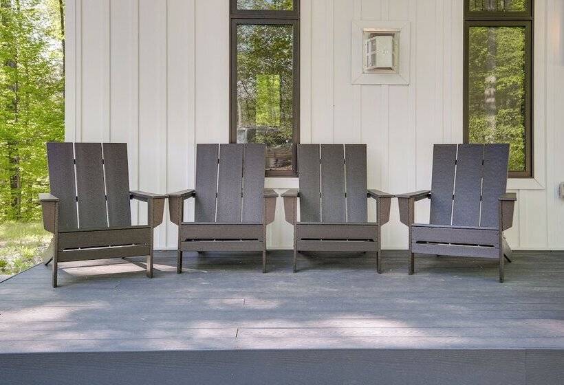 Modern Bellaire Cabin < 5 Mi To Lake & Slopes!