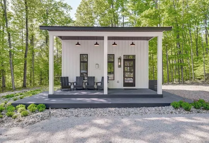 Modern Bellaire Cabin < 5 Mi To Lake & Slopes!