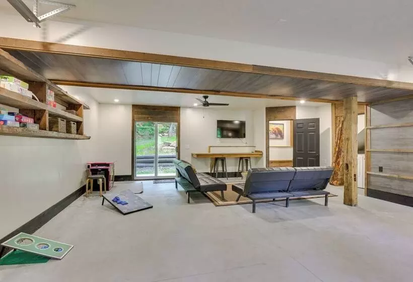 Modern Louisville Home On 3 Acres W/ Gas Fire Pit!