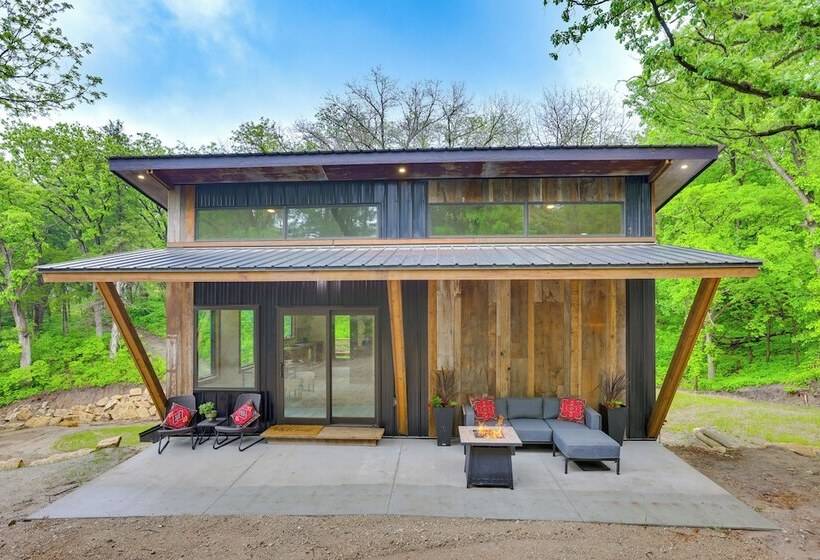 Modern Louisville Home On 3 Acres W/ Gas Fire Pit!