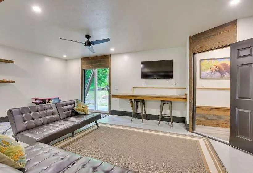 Modern Louisville Home On 3 Acres W/ Gas Fire Pit!