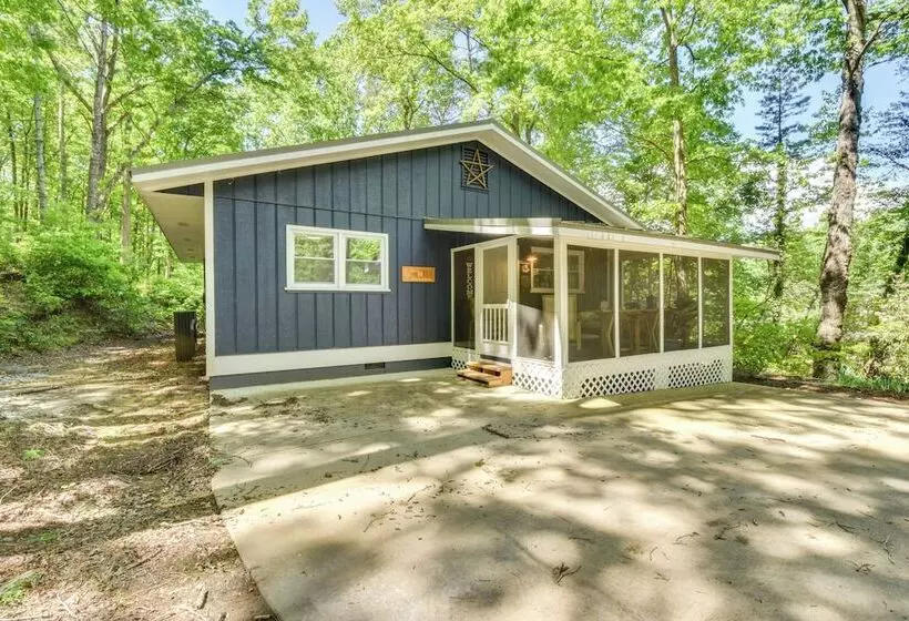 Mountain Escape W/ Gas Grill Near Lake Burton!