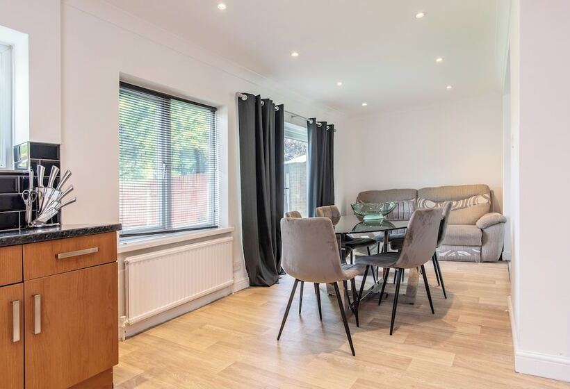 膳宿费 Bramcote House