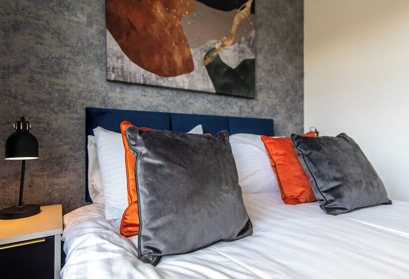 膳宿费 Bramcote House