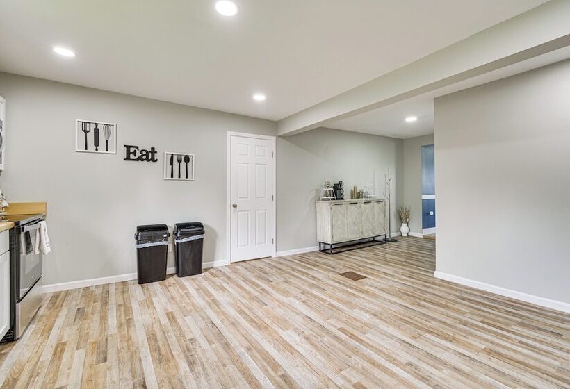 Spacious Oswego Home: 6 Mi To Fort Ontario!