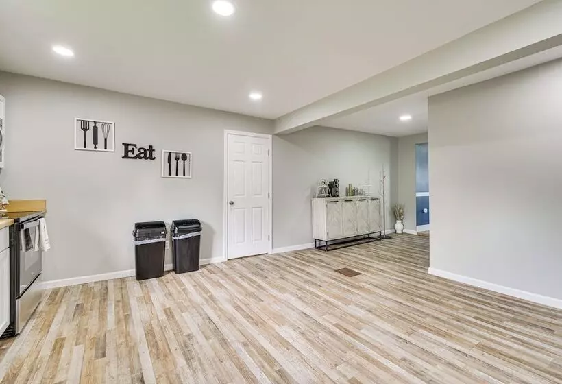 Spacious Oswego Home: 6 Mi To Fort Ontario!