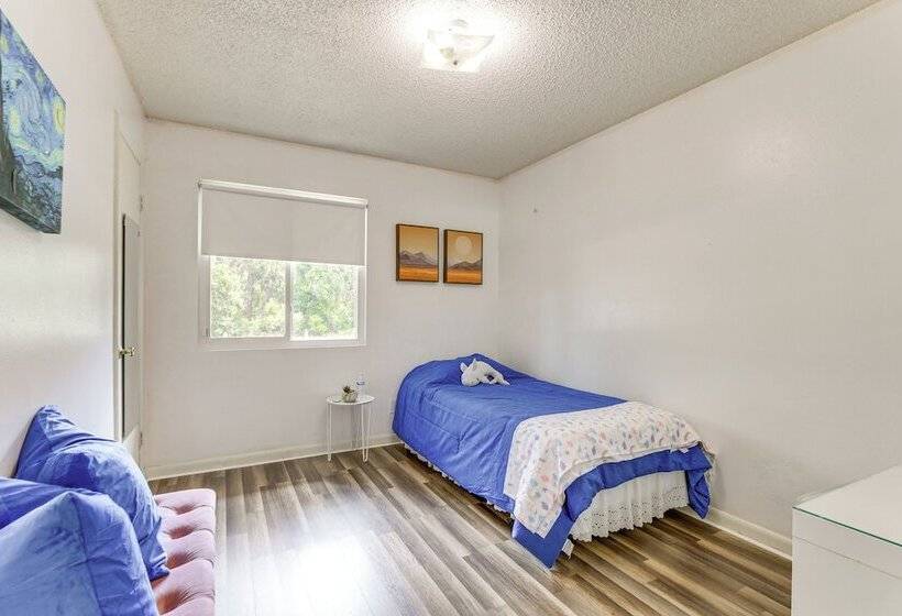 Pet Friendly Port Charlotte Home: 6 Mi To Beach!