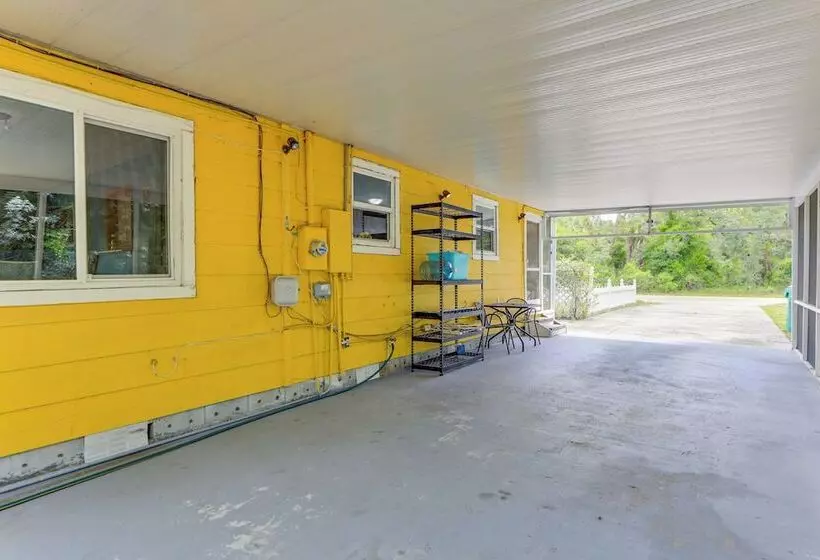 Pet Friendly Port Charlotte Home: 6 Mi To Beach!