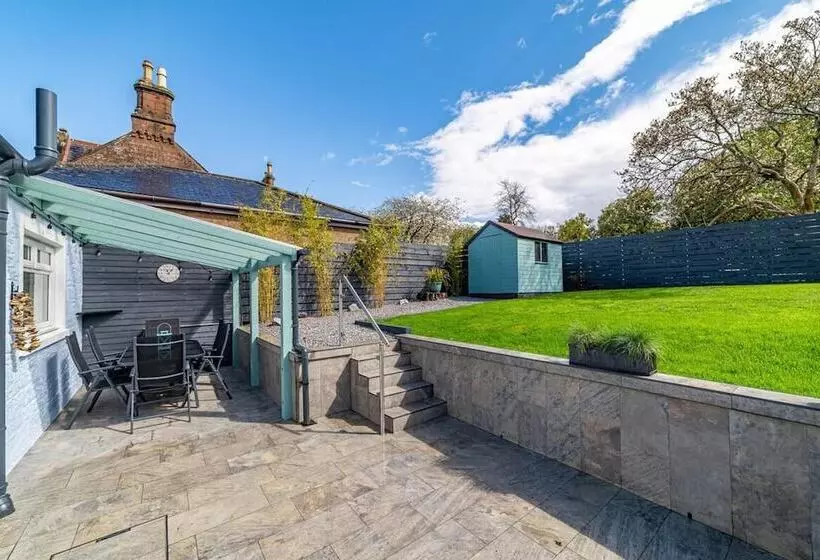 Riverside Retreat In Dumfries