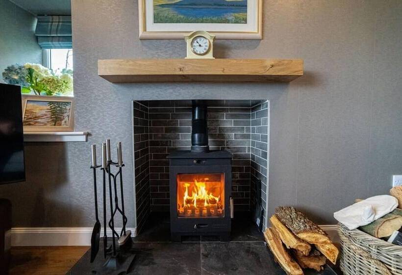 Riverside Retreat In Dumfries