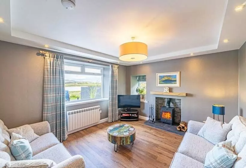 Riverside Retreat In Dumfries