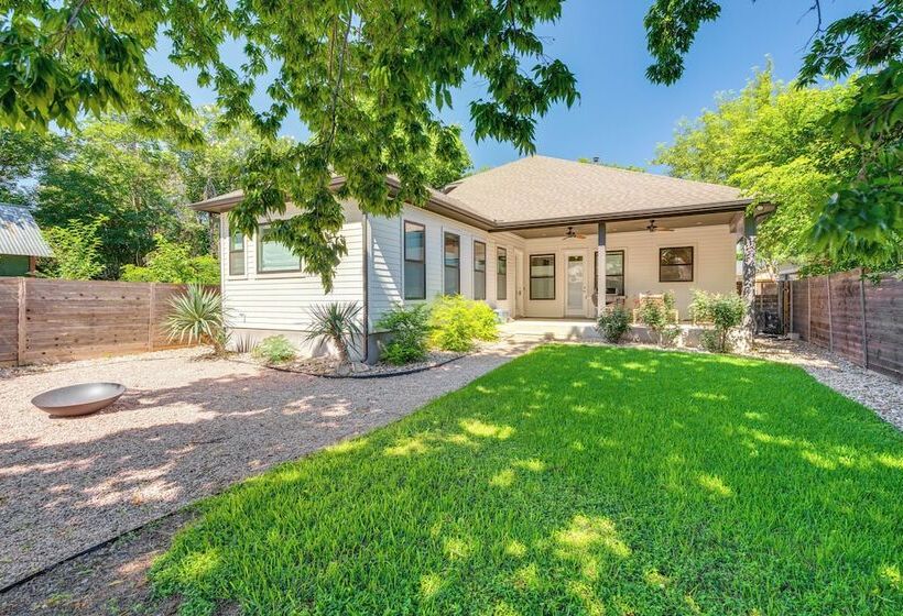 Spacious Austin Home: Near S Congress & Downtown!