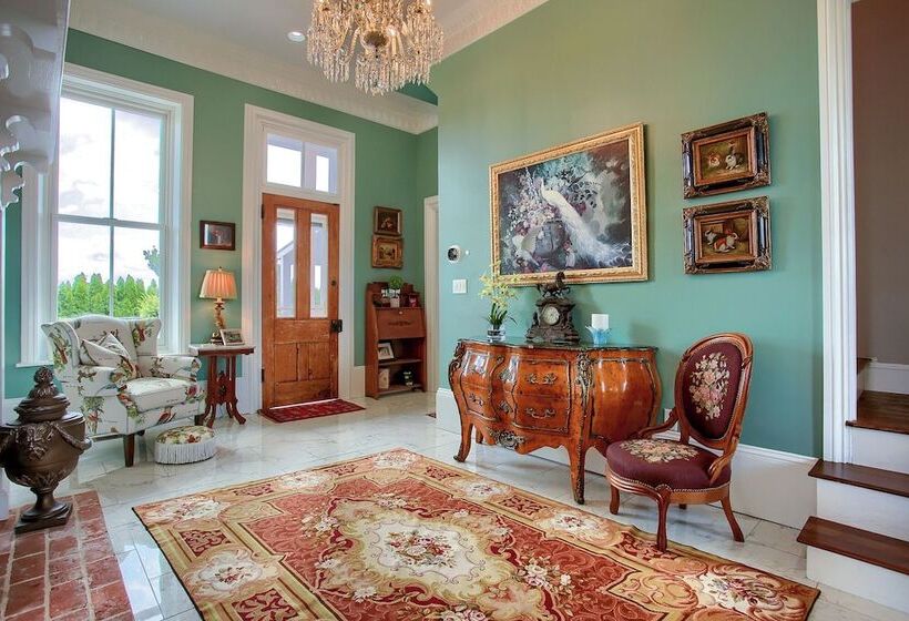 Stuart Manor Bed And Breakfast