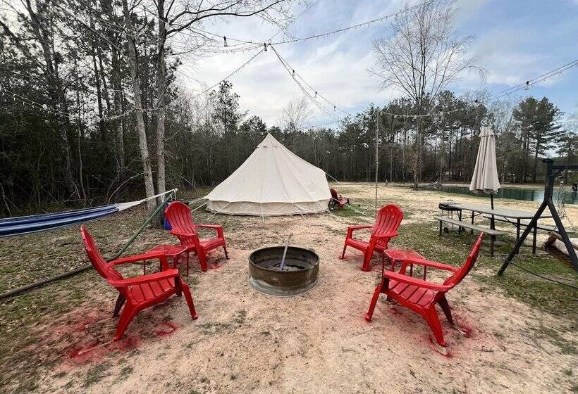 Stunning 1 Bed Glamping Tent In Cleveland