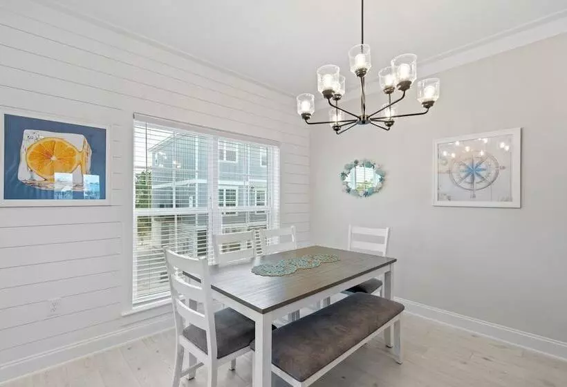 Summer Salt 24226 Pepper Lane