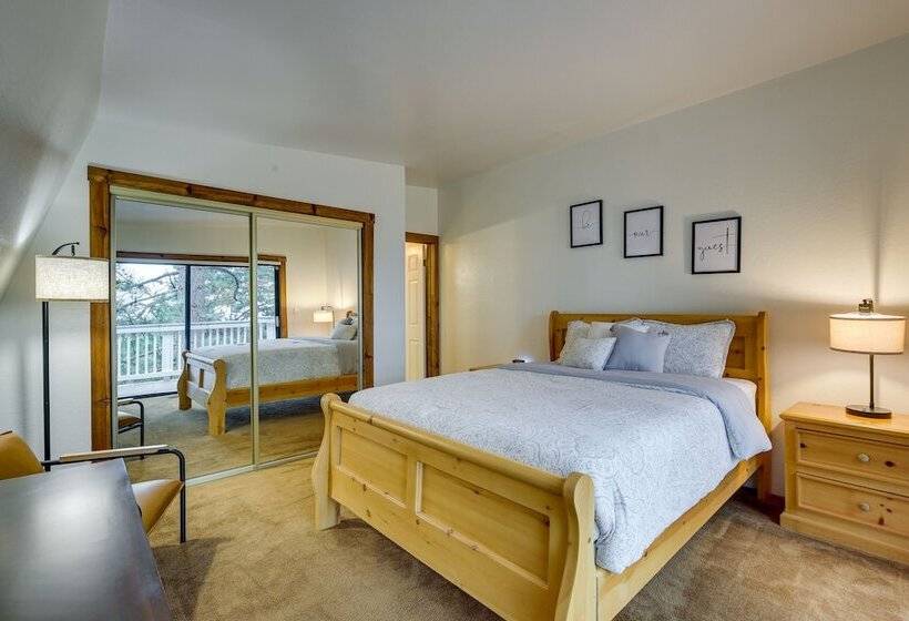 The Abby Cabin: Restful Running Springs Retreat!