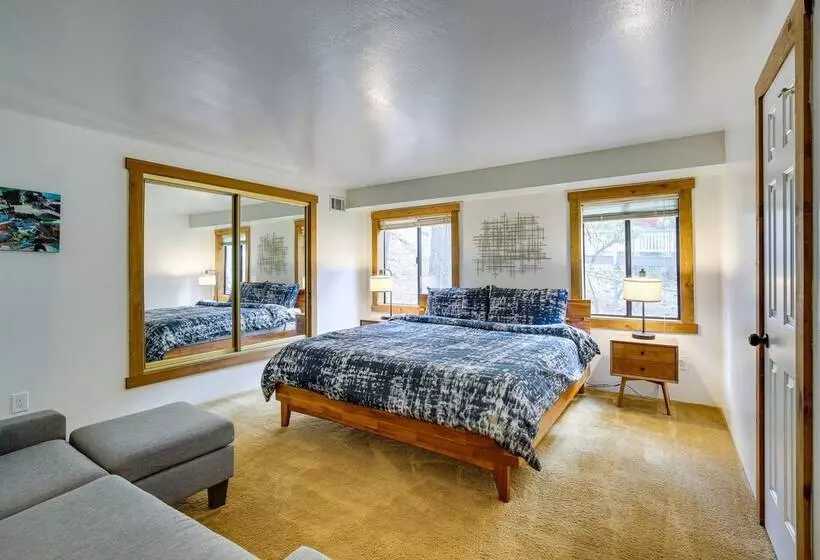 The Abby Cabin: Restful Running Springs Retreat!