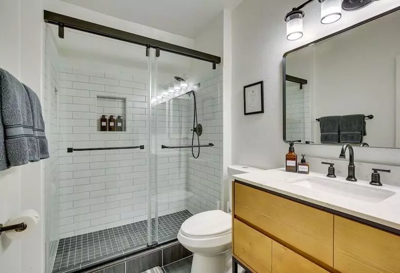 The Abby Cabin: Restful Running Springs Retreat!