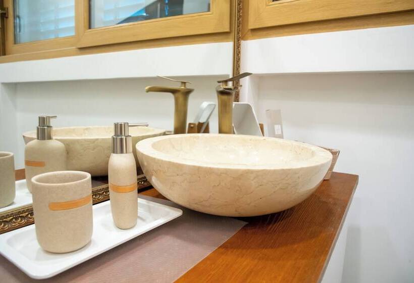 مبيت وإفطار Oblivion Luxury Rooms