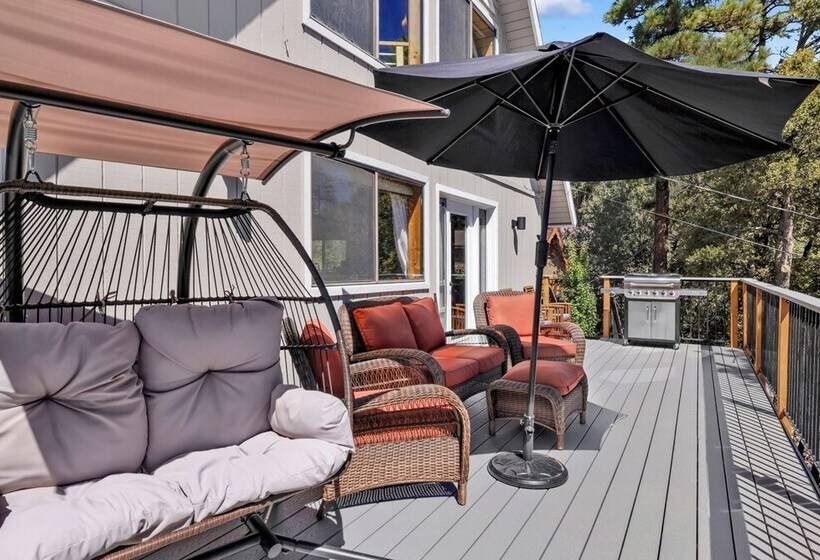 Chimney Peak Chalet #2048