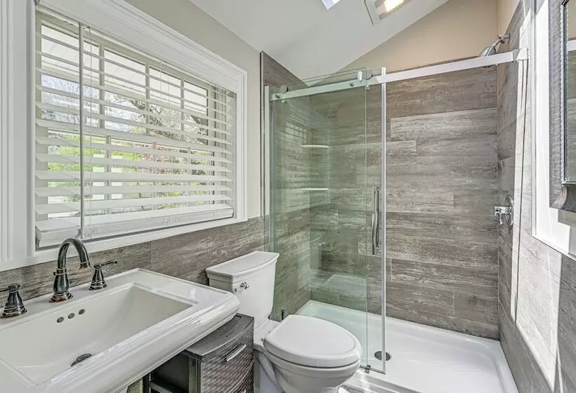 Cozy Baiting Hollow Bungalow: Views, Walk To Beach