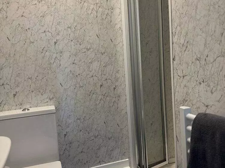 Hotelli Cozy Coastal Lodge In Hayle