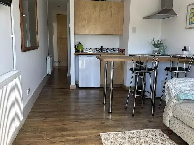 Hotelli Cozy Coastal Lodge In Hayle