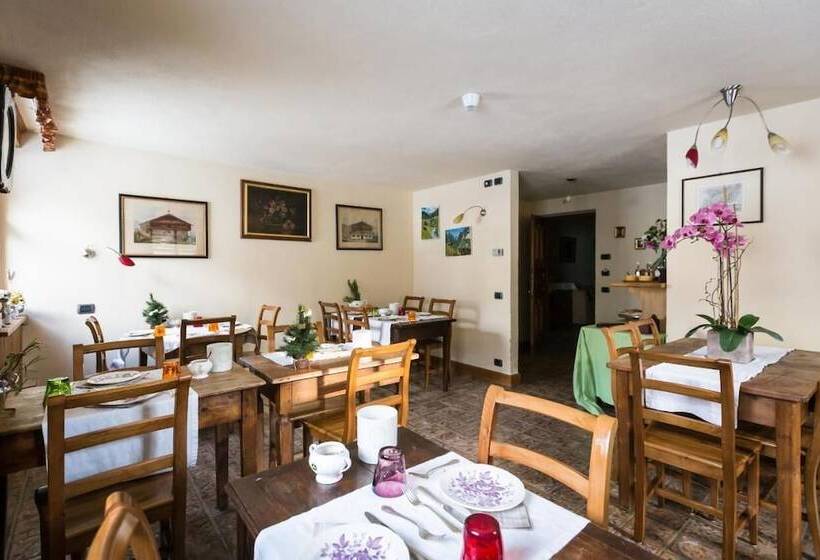 בית מלון כפרי Lyshaus Di Gressoney Saint Jean