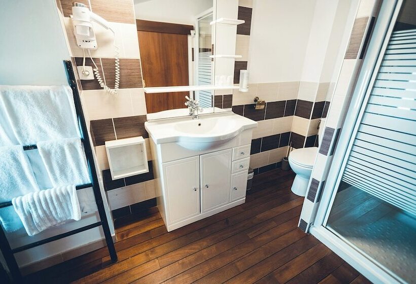 Отель Marina D Oro