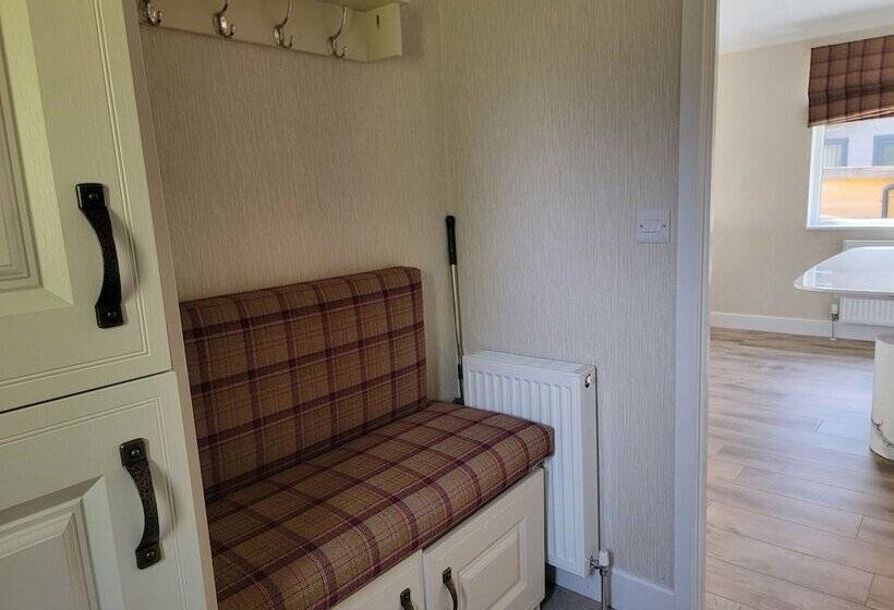 ホテル Stunning Luxury 2 Bed Lodge In Routh With Hot Tub