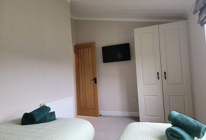 ホテル Stunning Luxury 2 Bed Lodge In Routh With Hot Tub