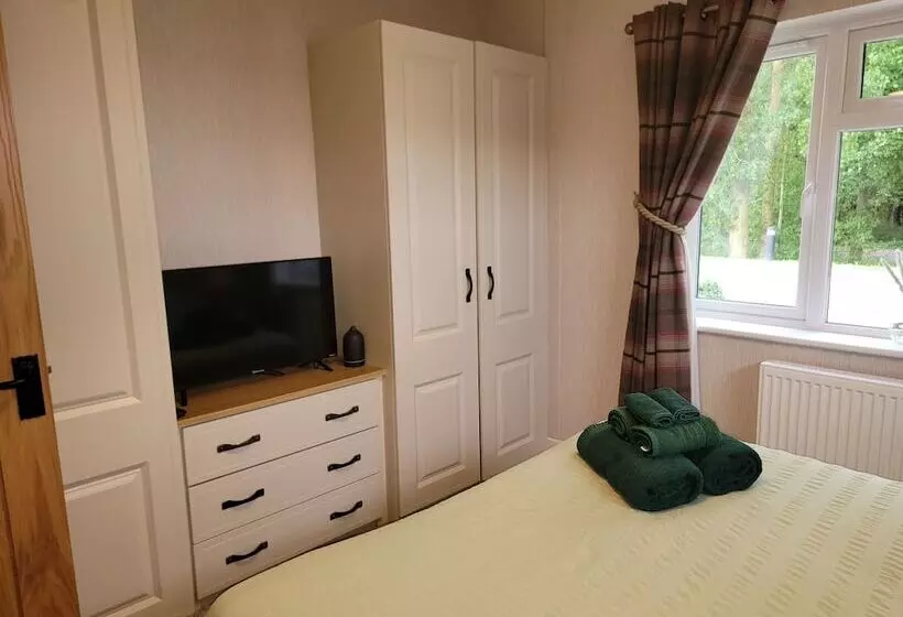 ホテル Stunning Luxury 2 Bed Lodge In Routh With Hot Tub