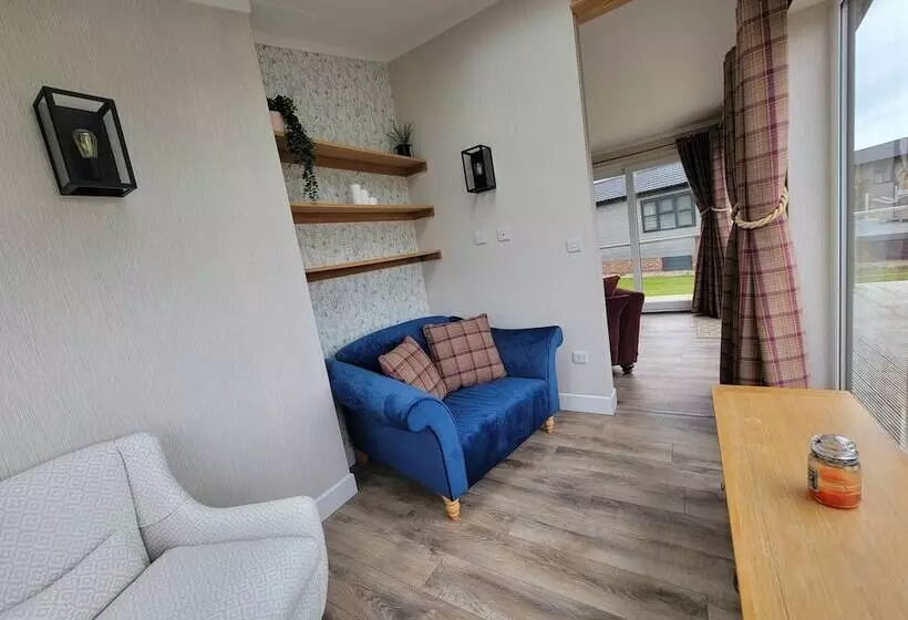 ホテル Stunning Luxury 2 Bed Lodge In Routh With Hot Tub