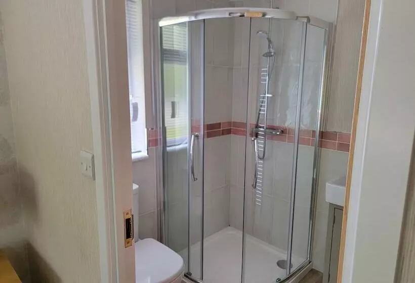 ホテル Stunning Luxury 2 Bed Lodge In Routh With Hot Tub