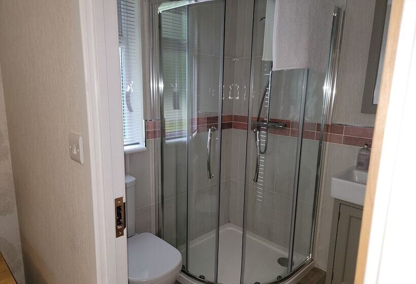 ホテル Stunning Luxury 2 Bed Lodge In Routh With Hot Tub