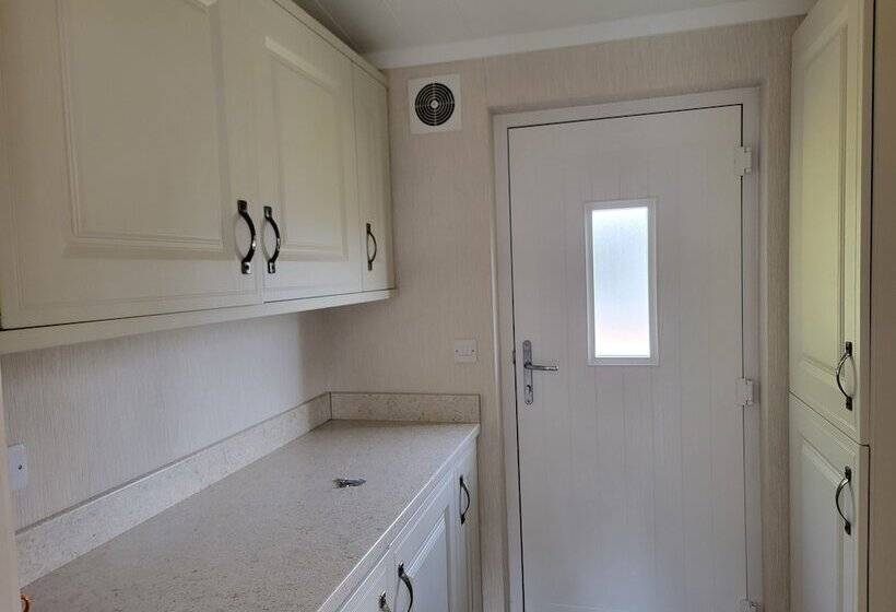 ホテル Stunning Luxury 2 Bed Lodge In Routh With Hot Tub