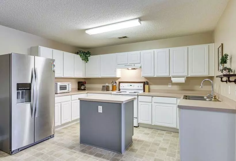 Lexington Family Home ~ 9 Mi To Lake Murray!