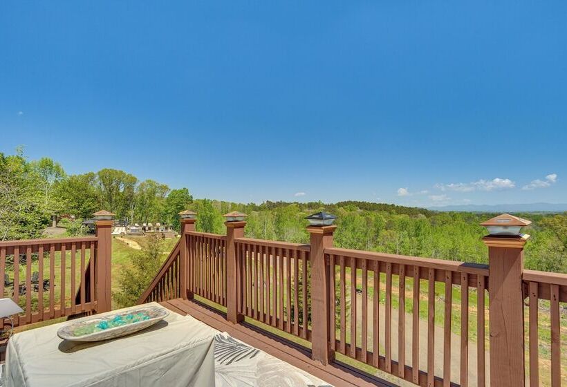 Infinity Pool + Mtn Views: Luxe Talking Rock Home