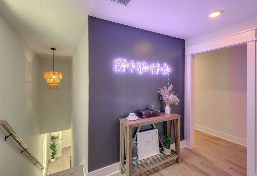 Paradise Found Lake House On Waterfront!