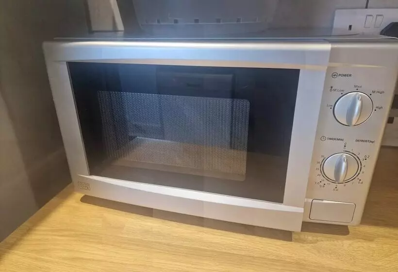 Residenssi 3br Sleeps6 Petsok Off Road Parking Garden