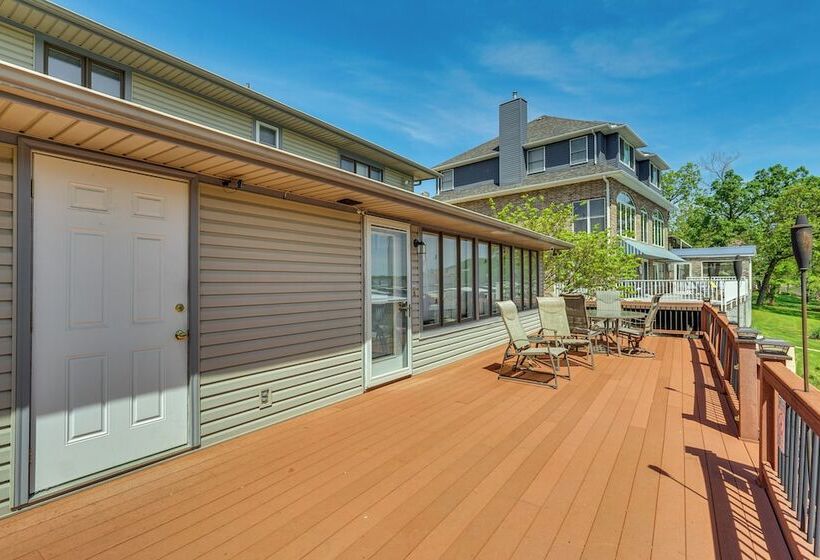 Private Dock & Deck: Waterfront Camdenton Home!